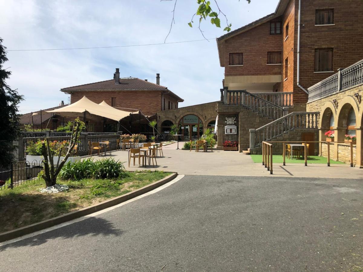 Pension Ametzagana Сан-Себастьян Экстерьер фото